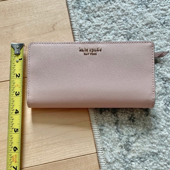 Kate Spade Wallet - Picture 6 of 7